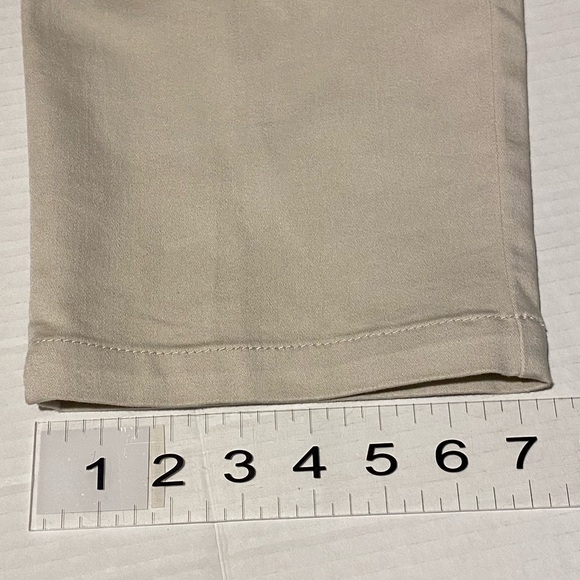 Kim Rogers size 6 women’s Super Stretch beige capri pants NEW - Picture 7 of 14